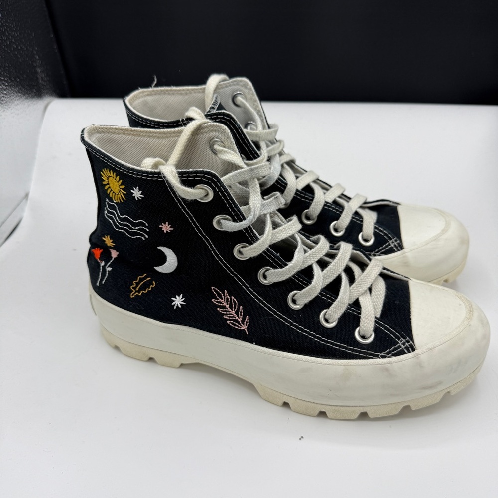 Converse Chuck Taylor Lugged High It's Okay To Wander Black Shoe Embroidered 7